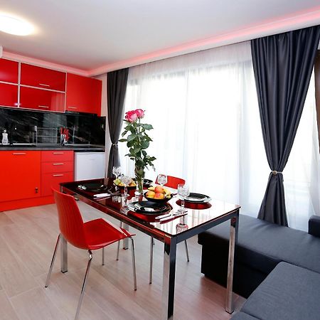 Deluxe 2 Studios City Center Burgas Exterior photo
