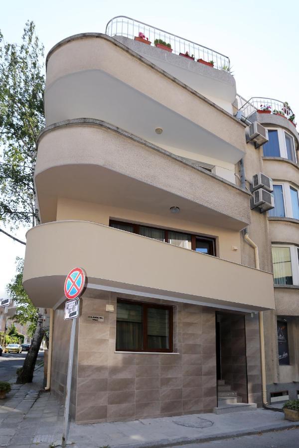 Deluxe 2 Studios City Center Burgas Exterior photo